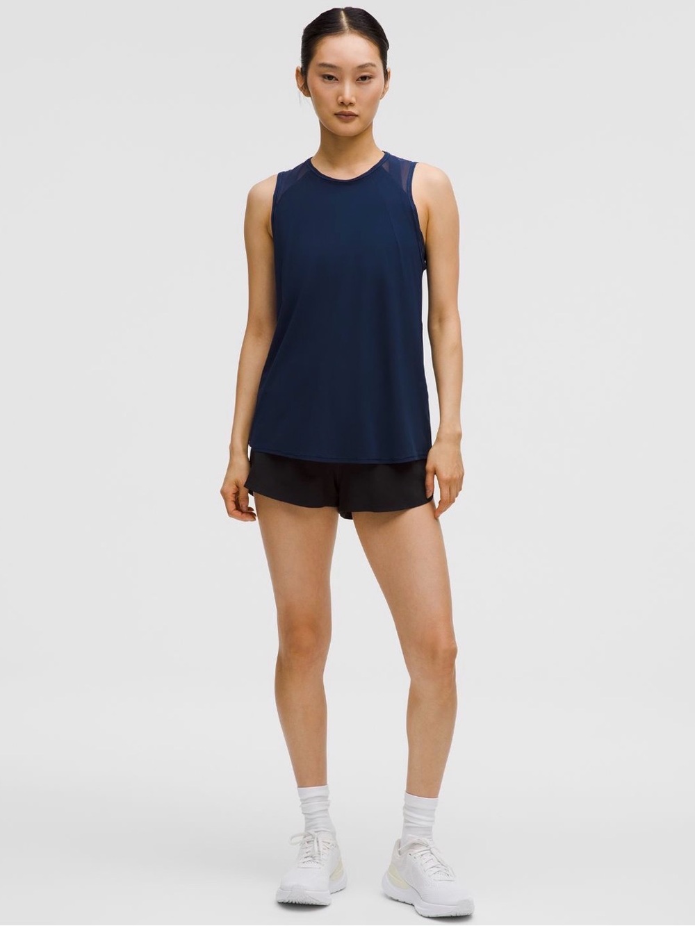 Lululemon| ‘Speed Up’ Shorts 2.5”